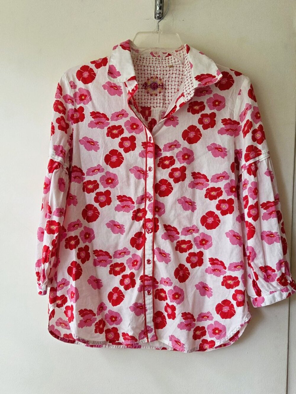 Robert Graham sz M Floral Button Down Shirt Blouse White Pink Embroidery Puff